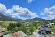 Neubau: Tiroler Chalets mit Blick in die Bergwelt