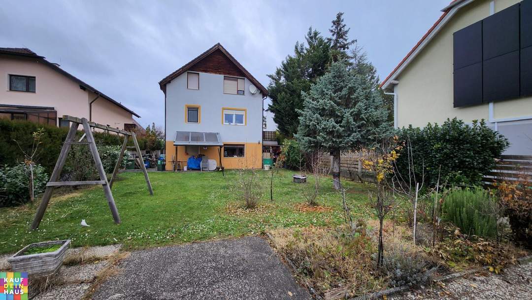 RUHIGE LAGE - VIEL INFRASTRUKTUR! 2 GETRENNTE WOHNEINHEITEN!