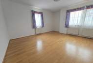 3-Zimmer-Wohnung mit Loggia, Stellplatz in sonniger Lage - Neunkirchen