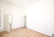 Erstbezug: Traumhafte 5-Zimmer Altbauwohnung mit Balkon beim Rochusmarkt