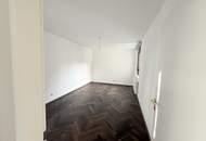 "2 1/2 Zimmer Wohnung mit KFZ-Stellplatz!"