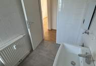 Exklusive Luxus-Singlewohnung in Steyr-Münichholz: frisch saniert, hochwertig ausgestattet, lichtdurchflutete Wohnräume und herrlicher Grünblick – inklusive Abstellraum, der sich ideal als Ankleidezimmer nutzen lässt!