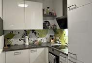 Moderne 2-Zimmer-Wohnung mit Balkon und Garage