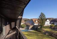 Generalsaniertes Einfamilienhaus in herrlicher Gartenlandschaft mit Pool