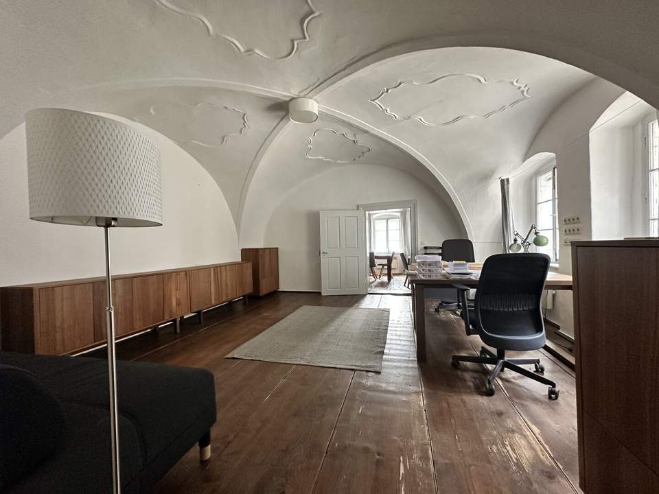 Außergewöhnliche Büroräumlichkeiten mit Gewölben – direkt in der Fußgängerzone von Eisenstadt