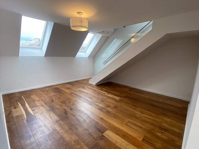 Exklusives Penthouse mit 2 Terrassen und hochwertiger Ausstattung in Top-Lage Wien 1090!