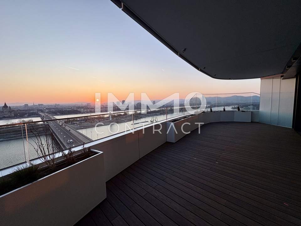 Atemberaubendes Apartment mit großzügigem Balkon, ganz Wien im Blick (Gym, Pool, Sauna, Doorman uvm)