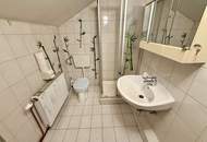 Einfamilienhaus mit Werkstatt und Halle, in ruhiger Lage!