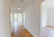 Helle Terrassenwohnung inklusive Pool, Weinkeller, Fitness- und Wellnessbereich