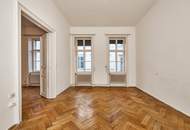 TOP-LAGE beim SCHOTTENTOR! 5-Zimmer-Altbau in Hof- und Straßenlage