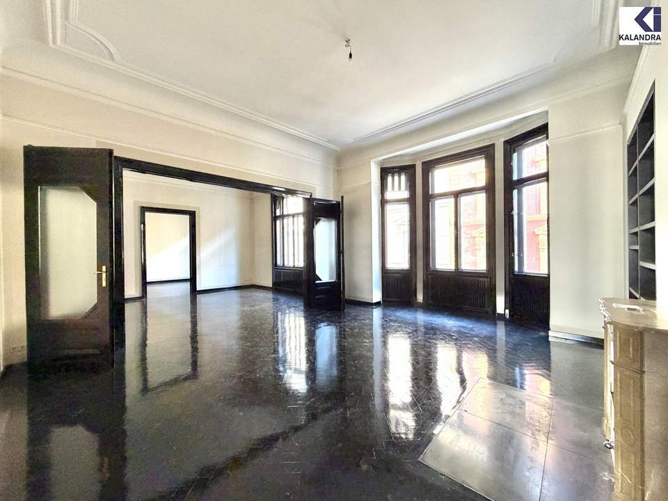 360 TOUR // GENERALSANIERTE ALTBAUWOHNUNG NAHE BELVEDERE