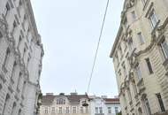 1030! Sehr schöne 3-Zimmer Altbauwohnung mit W/Balkon nahe Arenbergpark!
