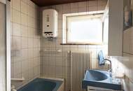 "Haus Emma - mit "Schirm, Charme &amp; Melone"