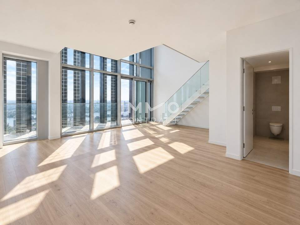 Penthouse AT THE TOP OF VIENNA. 51st Floor Above the DANUBE