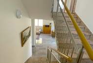 LUXURIÖSE DOPPELHAUSHÄLFTE - EIN TRAUM VON ELEGANZ