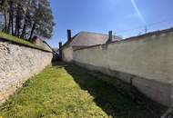 Historisches Haus mit großem Garten