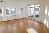 Investitionsperle im Dachgeschoss - 3 Zimmer mit 2 Freiflächen unbefristet vermietet