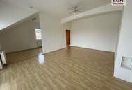 Schöne, geförderte 3 Zimmer-Dachgeschosswohnung mit Balkon