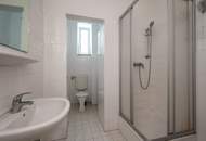 ++Fasangarten++ Altbau mit Potenzial – 2 Zimmer zum Sanieren