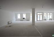 Zentrale Geschäftsfläche! Straßenseitiger Zugang und Schaufenster!