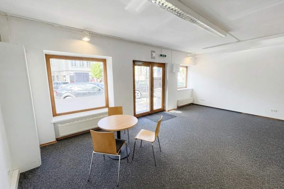 Beste Sichtbarkeit für Ihr Unternehmen – Büro direkt am Stadtplatz von Rohrbach, Gewerbeobjekt-miete, 1.087,33,€, 4150 Rohrbach