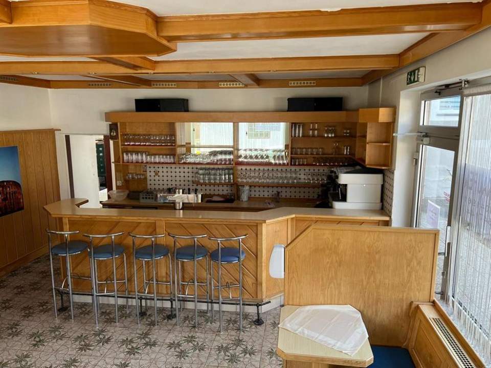 Gasthaus - Pizzaria mit Wohnung in Tourismusregion nähe Turrach