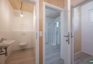 Moderne Wohnhausanlage: Westbalkon, Parkplatz optional