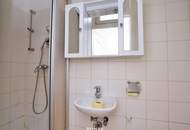 Seltene Gelegenheit - charmanter Altbau: Zwei Wohneinheiten im Herzen von Penzing