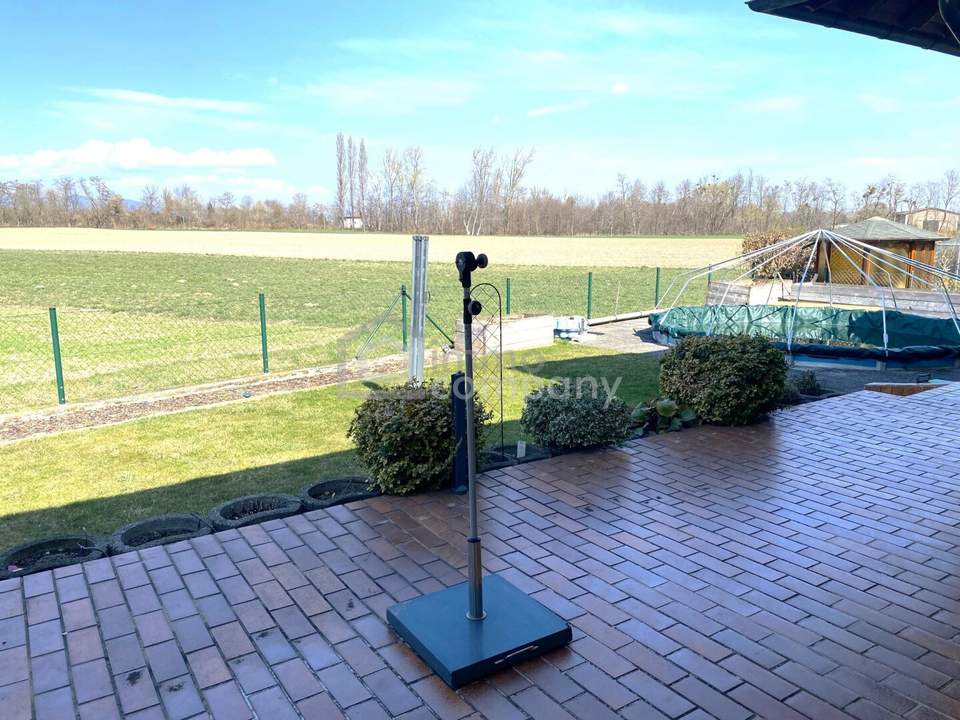 Ihr Rückzugsort im Grünen – wo Rehe vorbeischauen