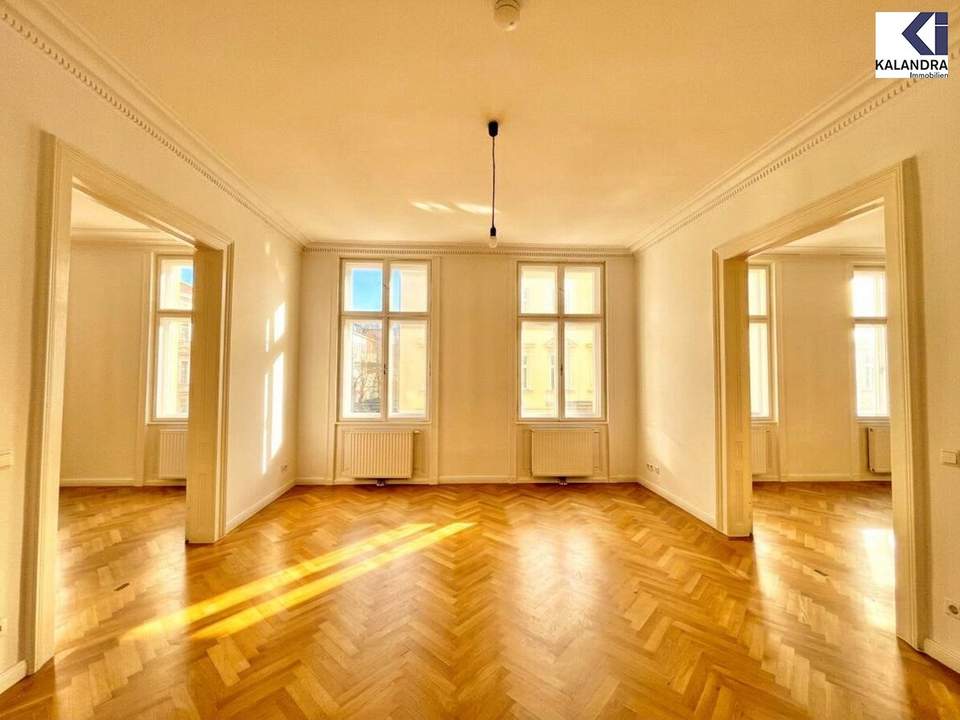 360° TOUR // GENERALSANIERTE ALTBAUWOHNUNG AM LUGECK