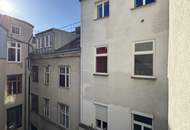 Altbau-Juwel mit Entwicklungspotenzial nahe Augarten – 78 m² in absoluter Ruhelage