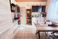 Oggau am Neusiedler See: Traumgarten in ruhiger Siedlungslage mit saniertem Einfamilienhaus!