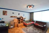 Exklusive Rarität - Villa mit traumhaftem Garten und Ordination