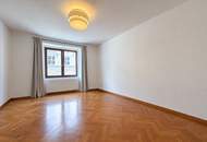 Kliniknah & zentral – Attraktive, sanierte 2-Zimmer-Altbauwohnung in Innsbruck