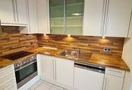 KETTENBRÜCKENGASSE, U4-Nähe, 62 m2 Dachgeschoß, 2 Zimmer, Küche, Wannenbad, Parketten, Naschmarkt-Nähe