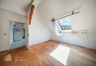 Sanierungsbedürftiges Wohnhaus mit 24 Wohneinheiten in Hanglage