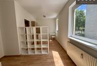 | CHARMANTE 1-ZIMMER-WOHNUNG | HELL & GEMÜTLICH | 1. OBERGESCHOSS | IM GRÜNEN UND DOCH IN DER STADT