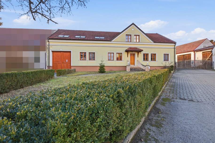IMPOSANTER LANDSITZ FÜR HOHE ANSPRÜCHE! GROßZÜGIGE WOHN-UND NUTZFLÄCHEN SOWIE ÜBER 5000 m2 LAND!, Haus-kauf, 829.000,€, 2013 Hollabrunn