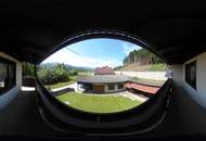 Zweifamilienhaus mit Holzwerkstatt, Garage und Carport – Wohnen in Top Lage