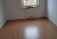 "Genießen Sie Ihren Ruhestand!" 3 Zi - Wohnung m. Balkon u. Küche