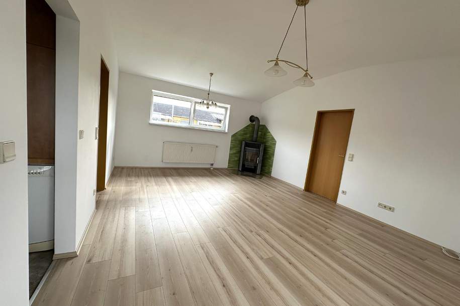***Charmante 2-Zimmer-Wohnung in sonniger Siedlungslage***, Wohnung-kauf, 112.000,€, 8641 Bruck-Mürzzuschlag