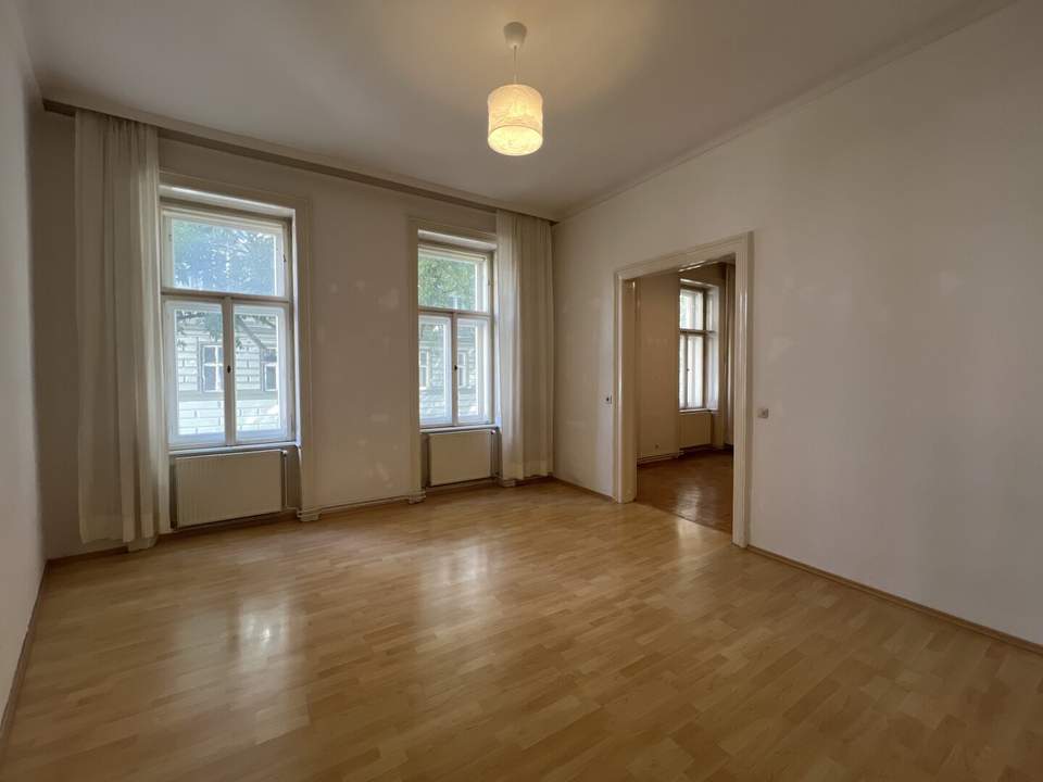 Rotenlöwengasse - 2 Zimmer Altbau, unbefristet