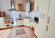 Klassisch. Wienerisch. Wunderschön. Ein Zuhause mit Charakter! Klassische Altbauwohnung in der Barawitzkagasse in kompletter Hoflage + Flügeltüren + Grünblick!