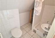 DACHGESCHOSS, AUGARTEN-NÄHE, 87 m² Maisonette mit 10 m2 Terrasse, Wohnküche, 2 Zimmer, Galerie, 2 Bäder, Rembrandtstraße