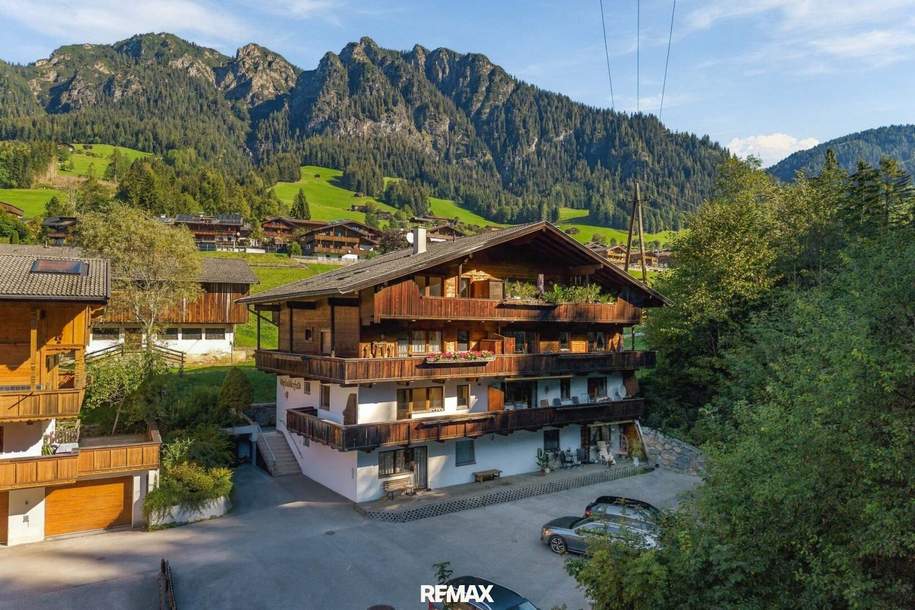 Frisch renovierter 3-Zimmer-Dachgeschosstraum mit zwei Balkonen und Tiroler Bergpanorama in Alpbach, Wohnung-kauf, 339.000,€, 6236 Kufstein