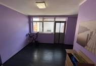 Einfamilienhaus mit großzügiger Halle und viel Potenzial in ruhiger Lage