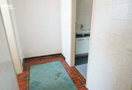3 Wohneinheiten und ein Geschäftslokal mit vielen Lagerräumen auf 4.499m² Grund im Bauland Mischgebiet!