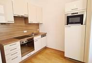 ZIEGLERGASSE bei FUZO Mariahilfer Straße, 50 m2 Altbau, Einzelwohnraum, Extraküche, Wannenbad, Ruhelage, 1. Liftgeschoß