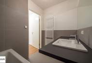 Wunderschöne 2-Zimmer Wohnung mit Balkon nahe Naschmarkt ~ ab September beziehbar.