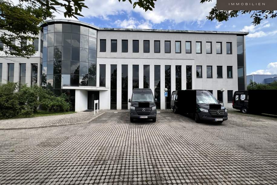 Büroflächen inkl. großer Anzahl von verfügbaren Stellplätzen, Gewerbeobjekt-miete, 2.700,00,€, 1230 Wien 23., Liesing